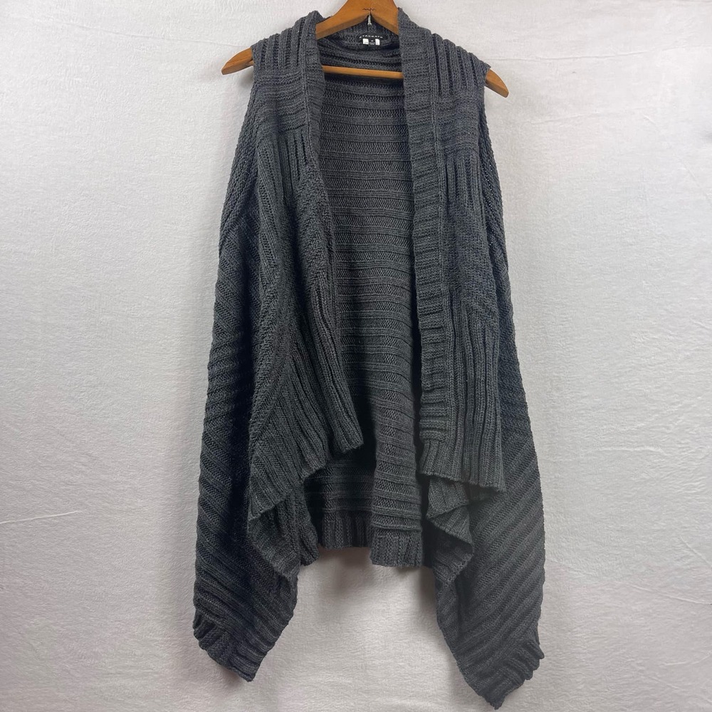 Staccato Cardigan‎ Womens Medium Gray Sleeveless Knit Sweater